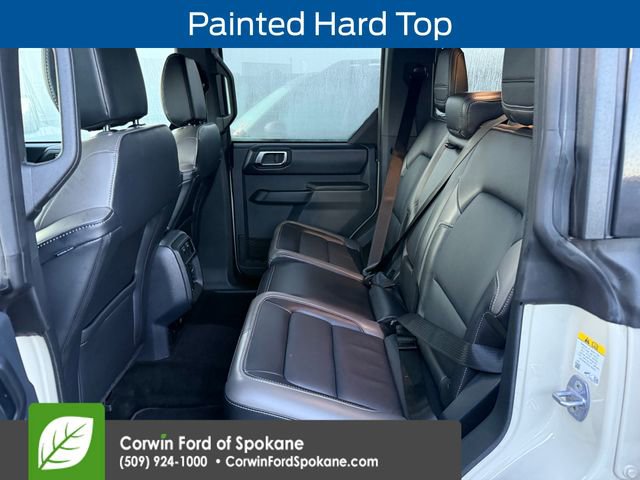 Used 2025 Ford Bronco Outer Banks image 9