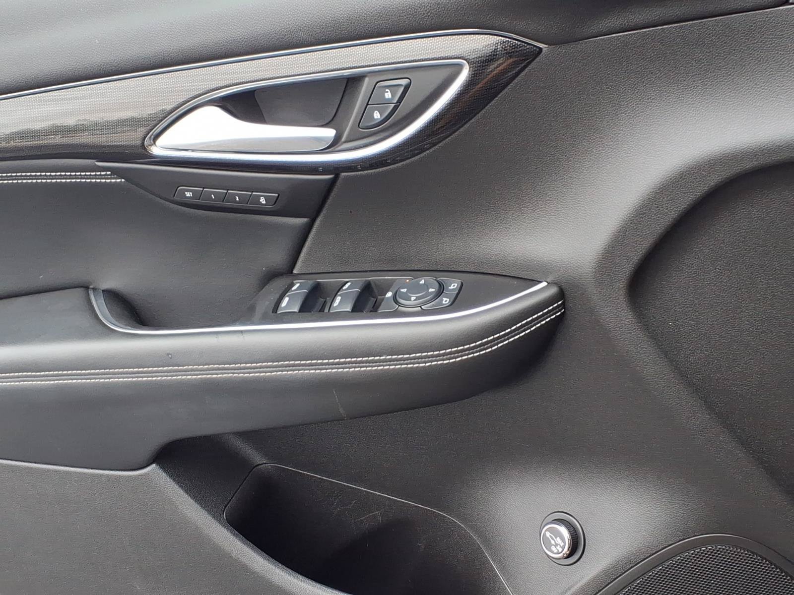 Used 2023 Buick Envision Essence FWD image 24