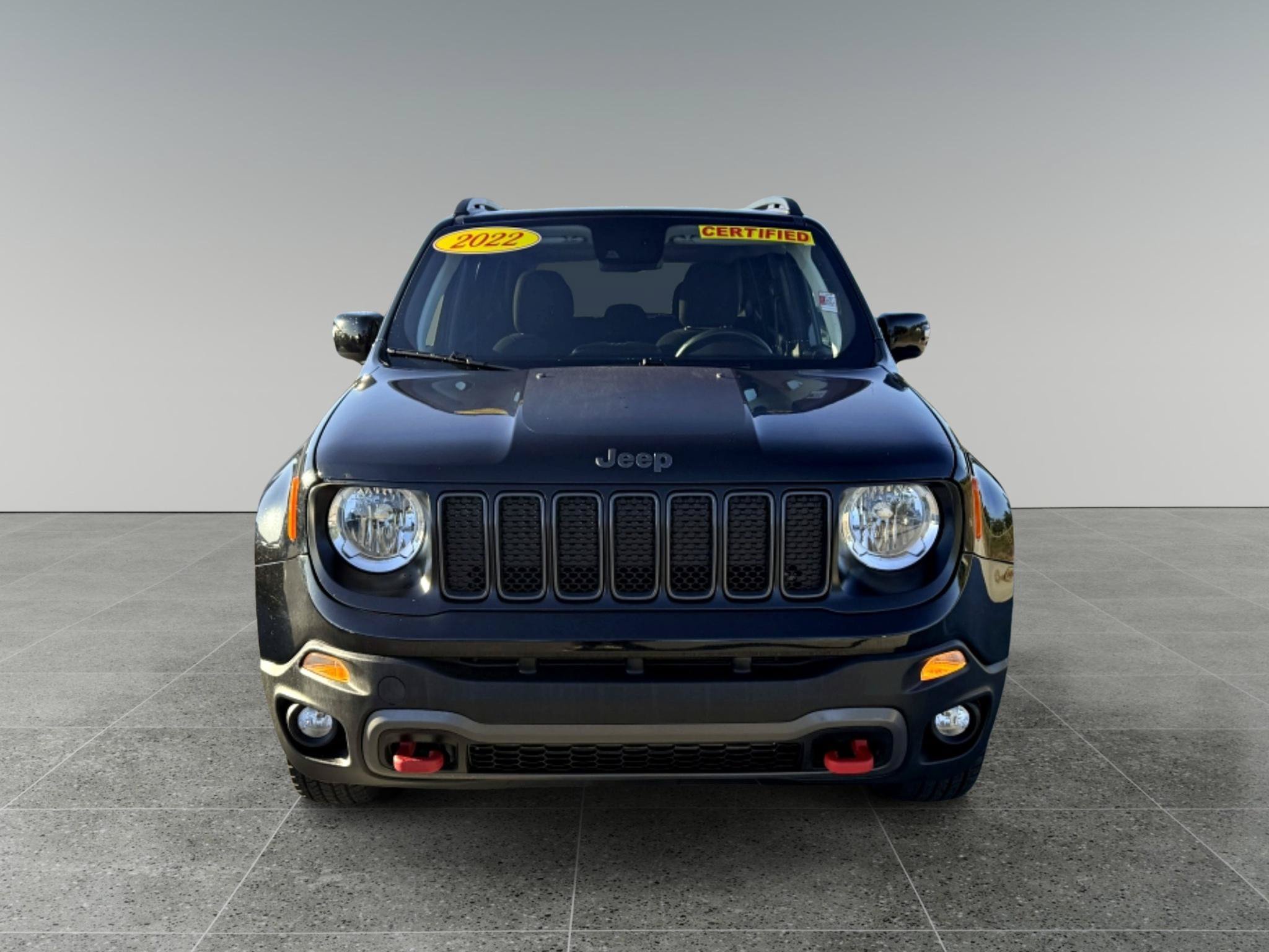 Used 2022 Jeep Renegade Trailhawk w/ Sun/Sound Group AWD/4WD image 9