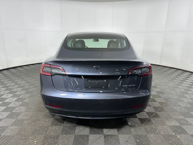 Used 2018 Tesla Model 3 Long Range image 4