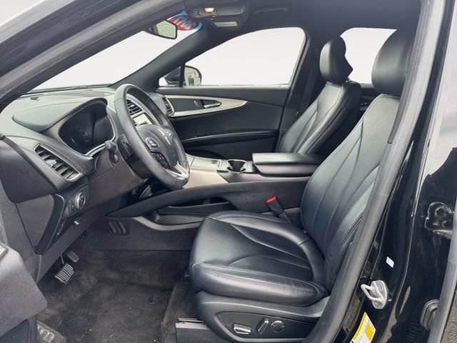Used 2017 Lincoln MKX Premiere FWD image 7