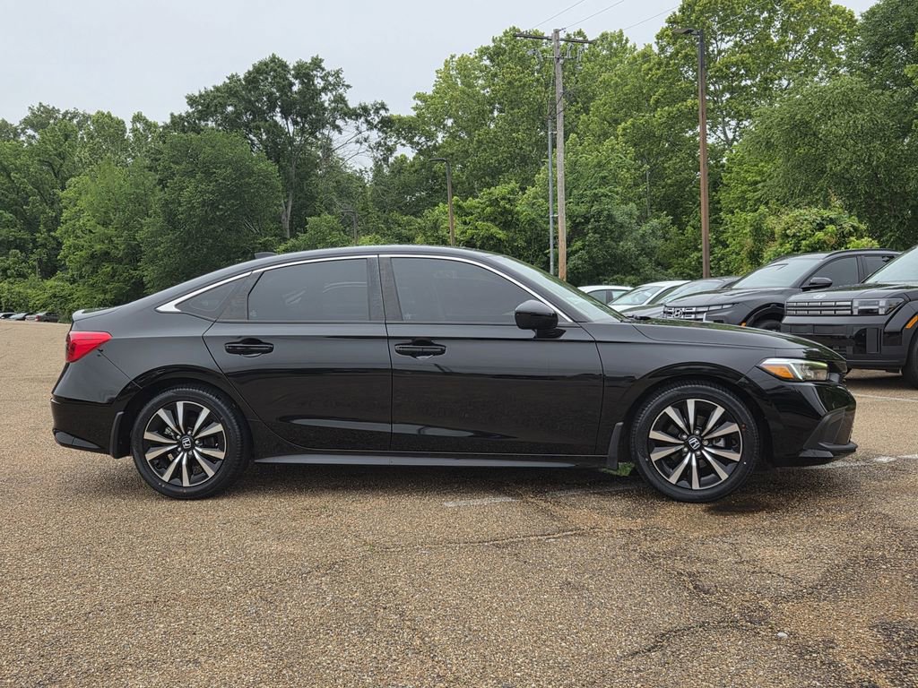 Used 2024 Honda Civic EX image 3