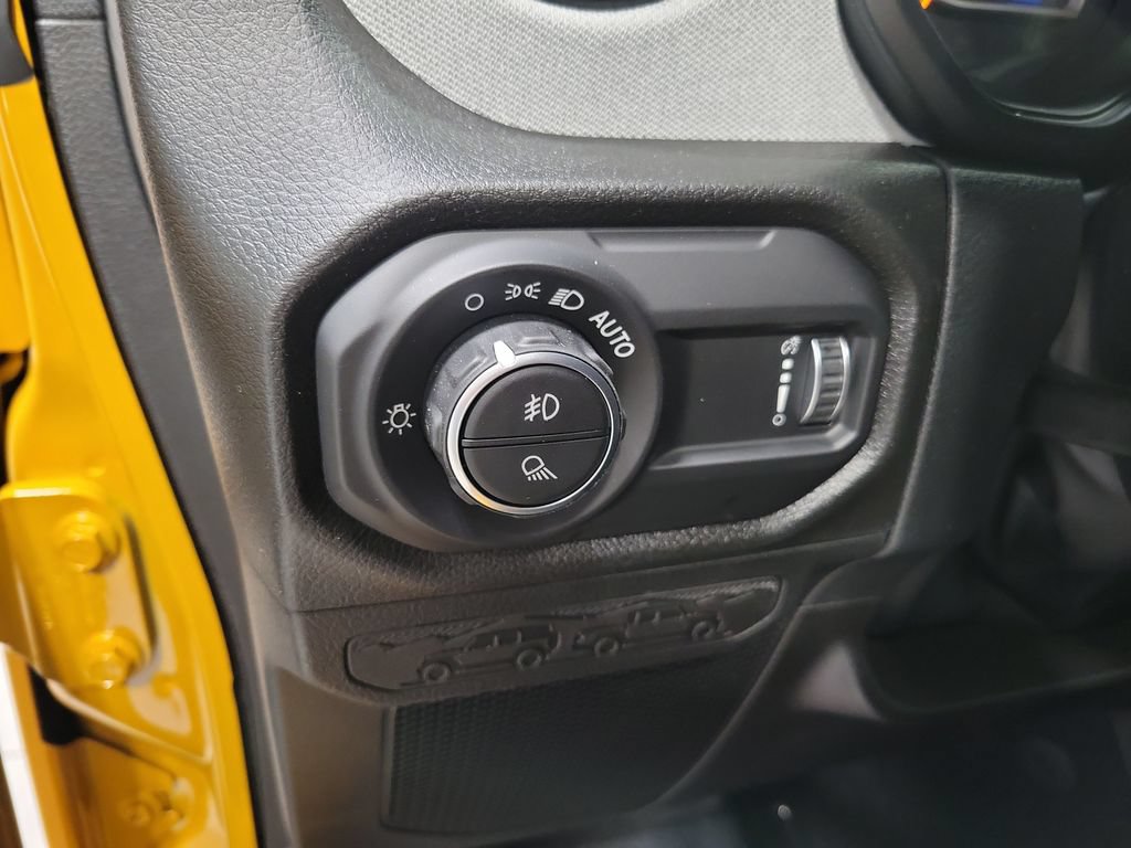 New 2026 Jeep Gladiator Sport AWD/4WD image 12