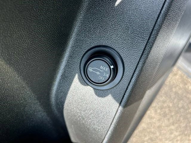 Used 2022 Chevrolet Equinox LT AWD/4WD image 13
