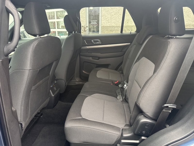 Used 2019 Ford Explorer XLT image 20