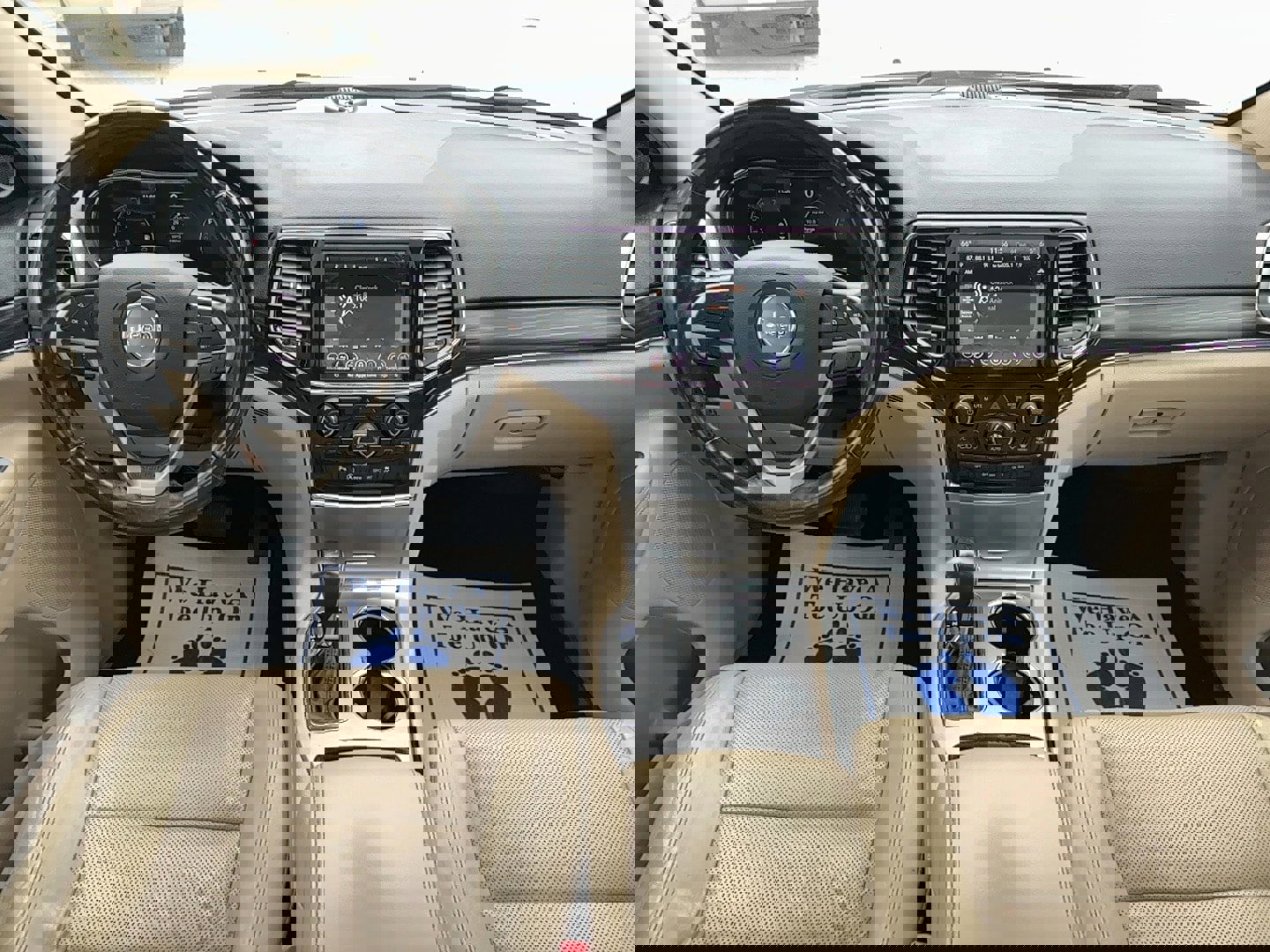 Used 2020 Jeep Grand Cherokee Limited w/ Luxury Group II image 15