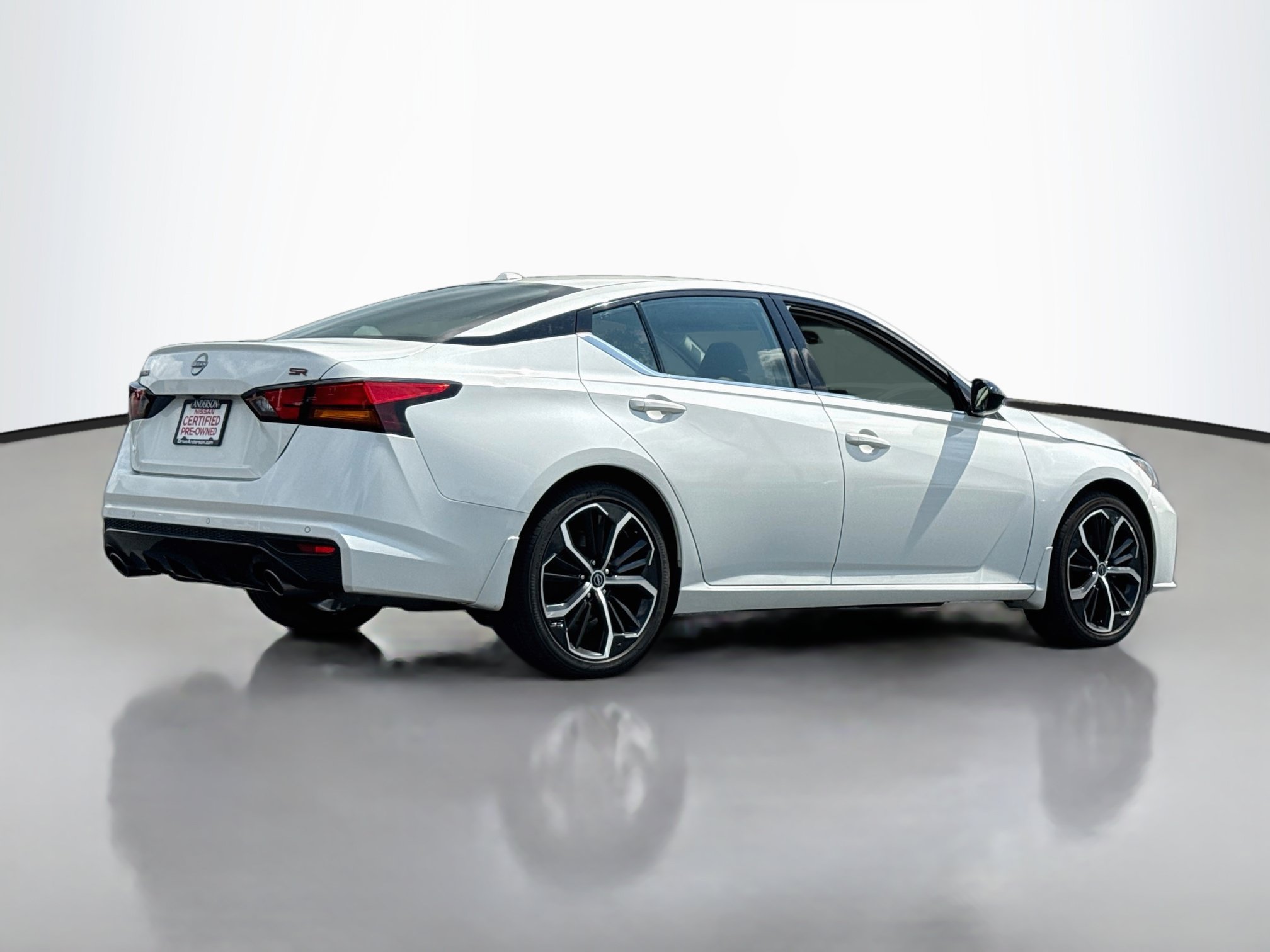 Certified 2024 Nissan Altima 2.5 SR w/ SR Premium Package FWD image 7
