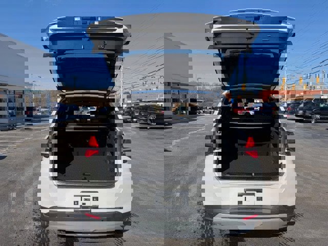 Certified 2025 BMW X3 xDrive30i w/ Premium Package image 7