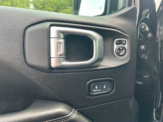 Used 2020 Jeep Wrangler Unlimited Sahara w/ Uconnect 4C Nav & Sound Group AWD/4WD image 19