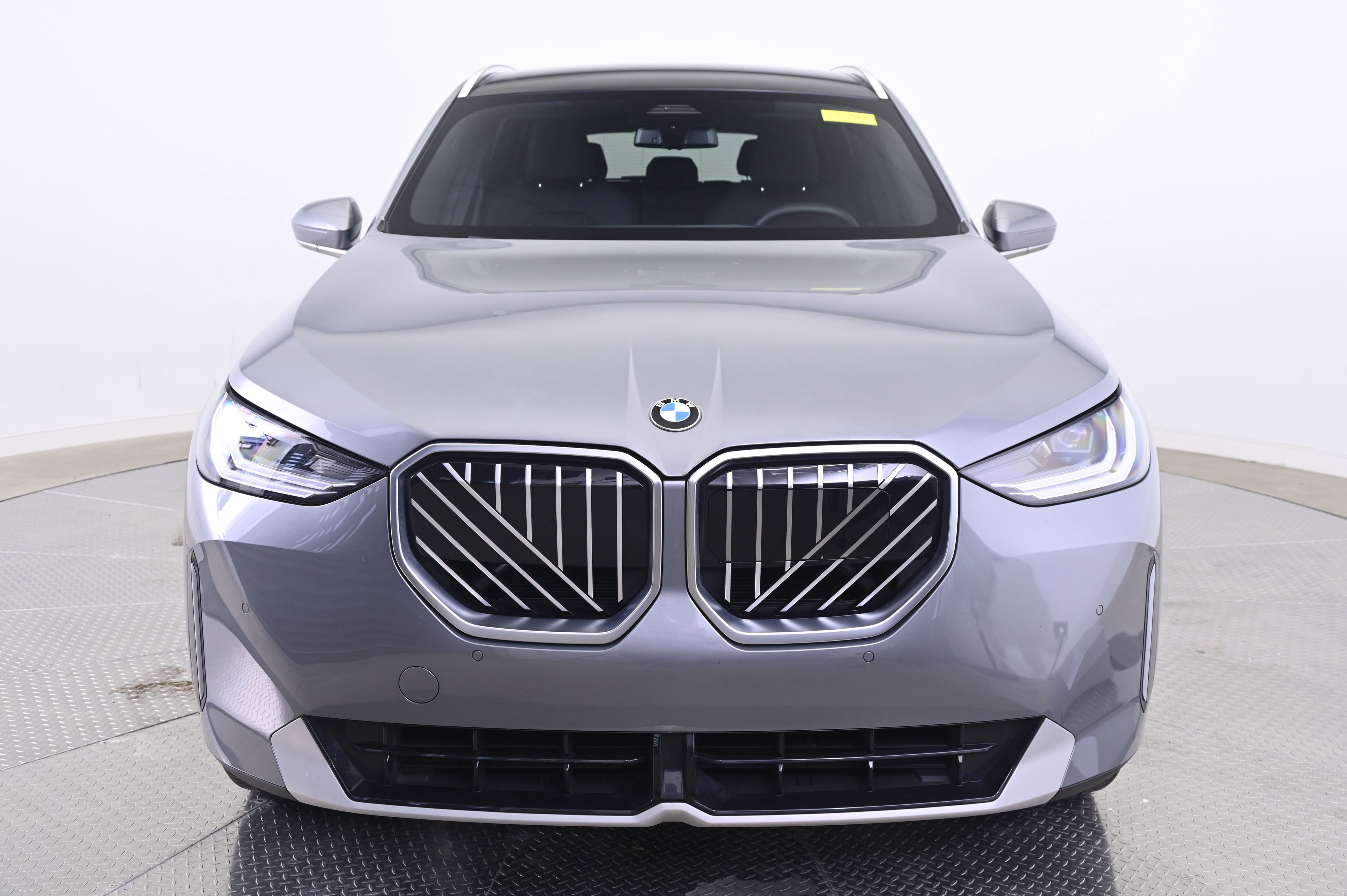 Used 2025 BMW X3 xDrive30i w/ Convenience Package image 10
