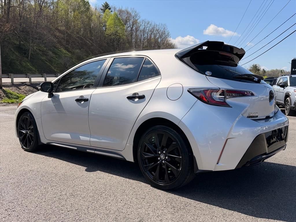 Used 2022 Toyota Corolla SE FWD image 5