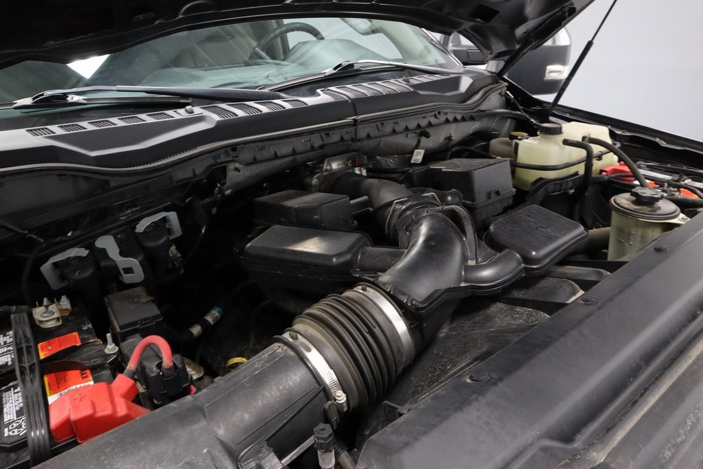 Used 2020 Ford F350 XLT w/ XLT Premium Package image 15