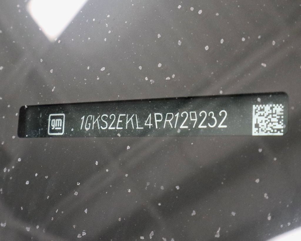 Used 2023 GMC Yukon Denali Ultimate AWD/4WD image 34