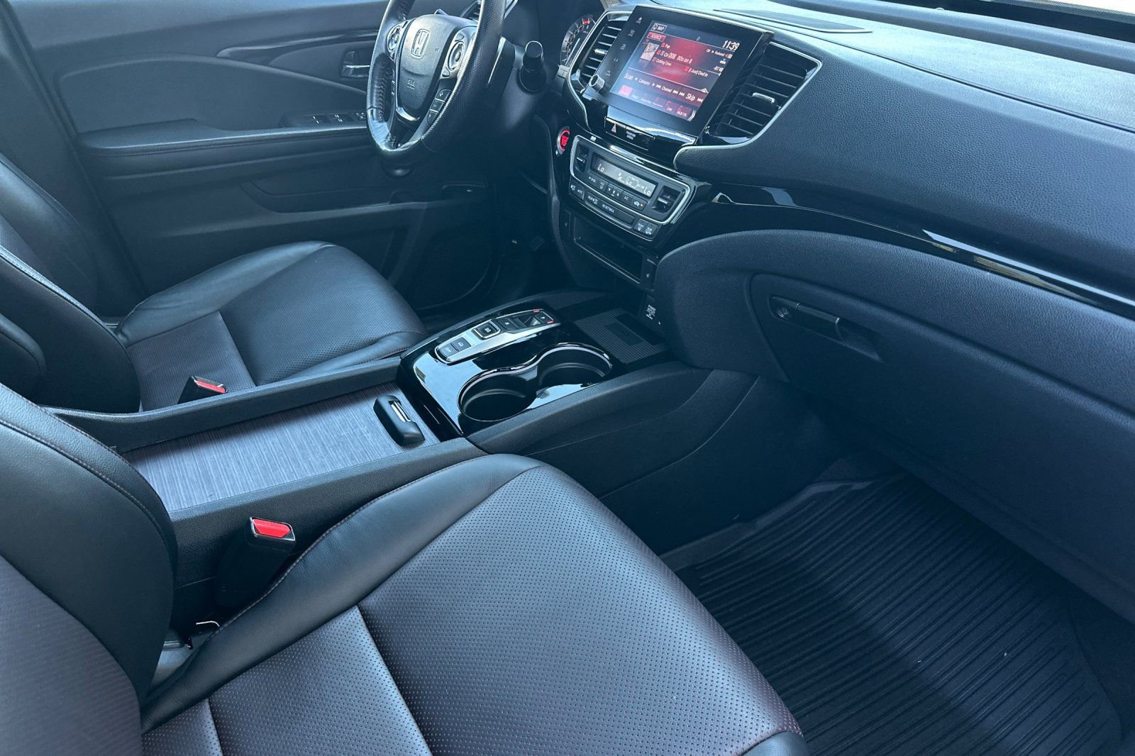 Used 2023 Honda Ridgeline Black Edition image 16