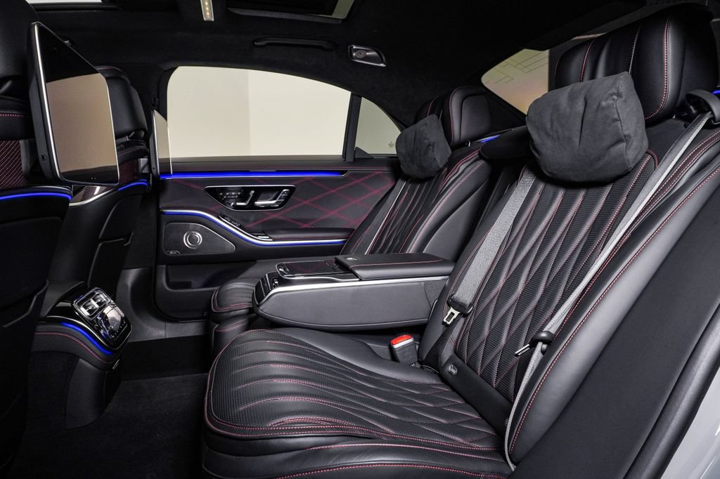 Used 2024 Mercedes-Benz S 63 AMG S image 22