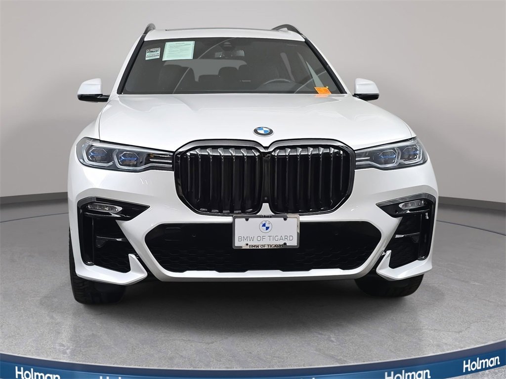 Used 2021 BMW X7 M50i w/ Executive Package image 3