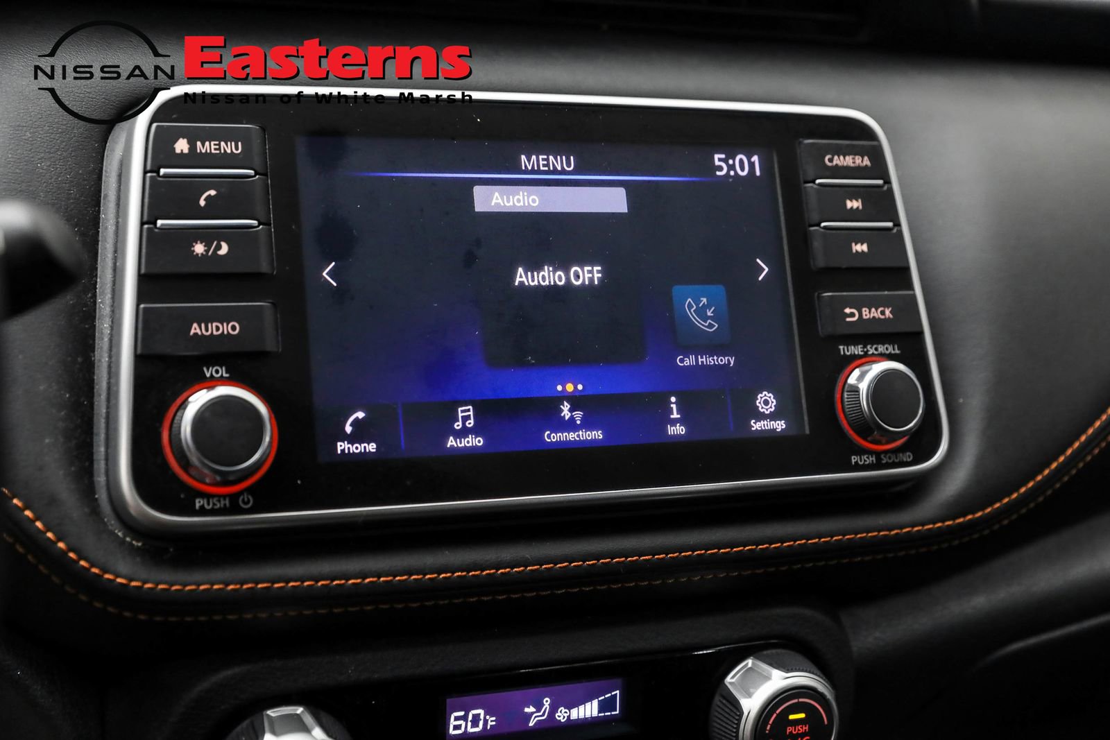 Used 2020 Nissan Kicks SR image 39