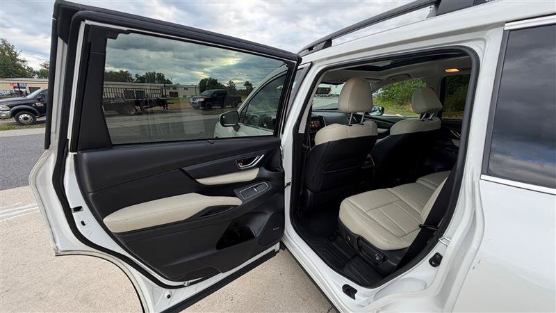 Used 2021 Subaru Ascent Limited w/ Technology Package AWD/4WD image 12