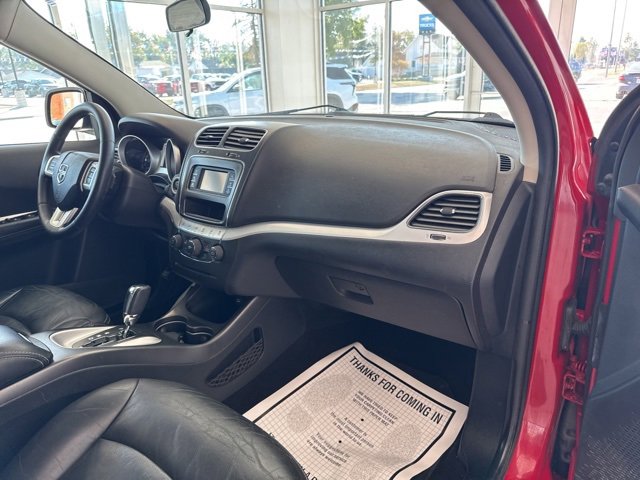 Used 2013 Dodge Journey SXT image 21
