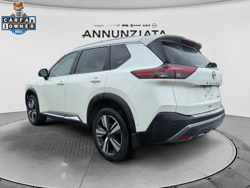 Certified 2023 Nissan Rogue SL w/ SL Premium Package AWD/4WD image 3