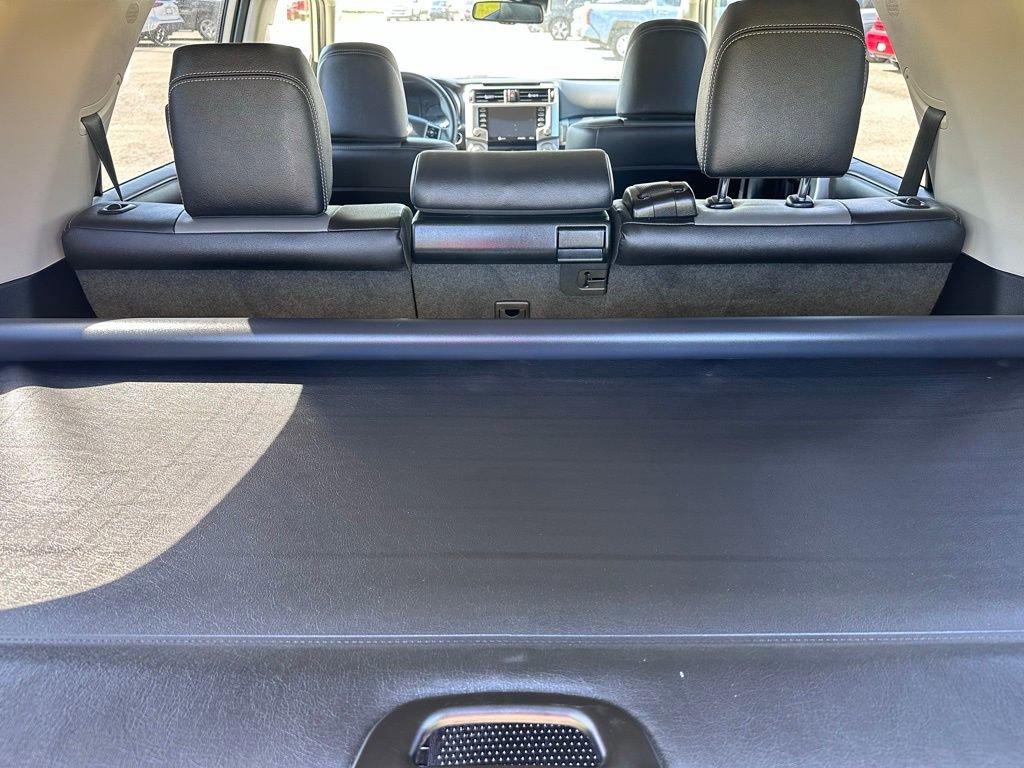 Used 2020 Toyota 4Runner SR5 Premium AWD/4WD image 25