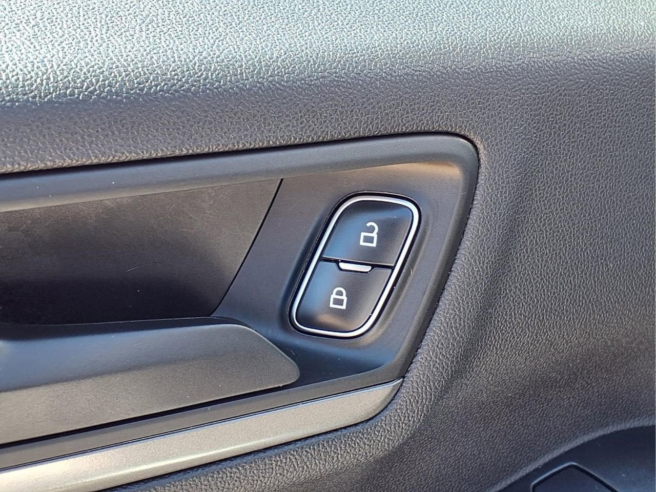 Used 2023 Ford Escape Active AWD/4WD image 15