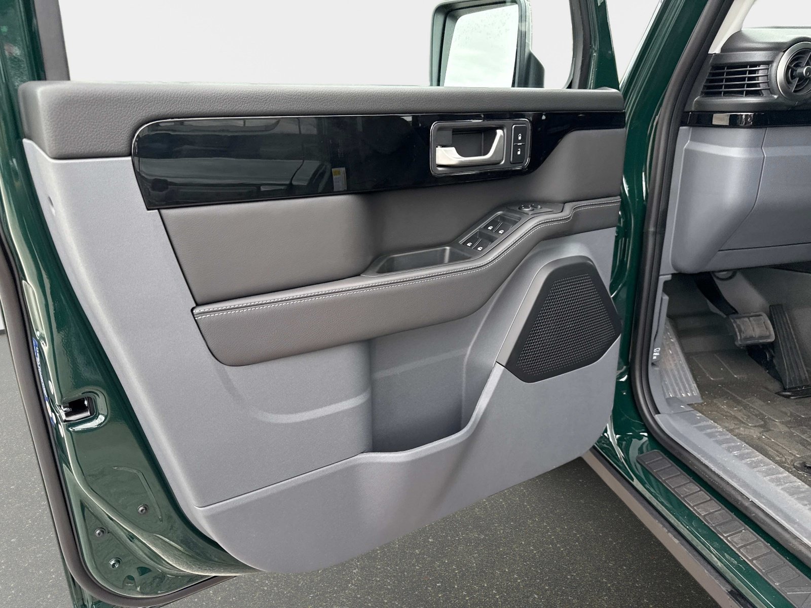 New 2025 INEOS Grenadier AWD/4WD image 16