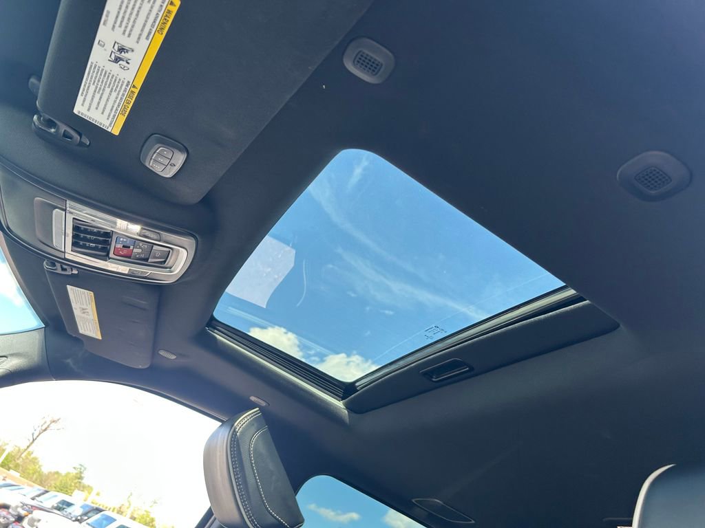 Certified 2022 RAM 2500 Laramie image 24