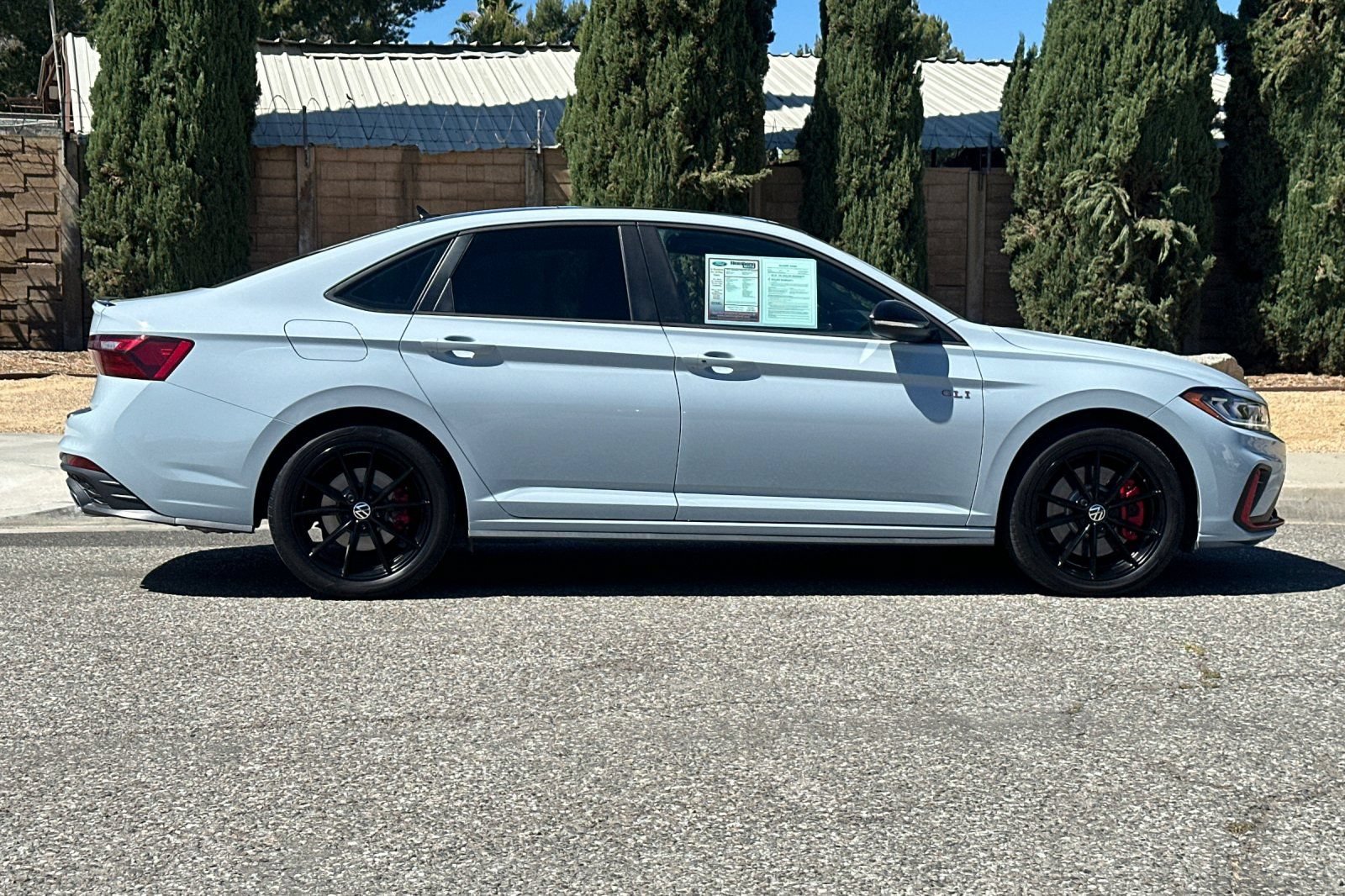Used 2025 Volkswagen Jetta GLI Autobahn FWD image 3