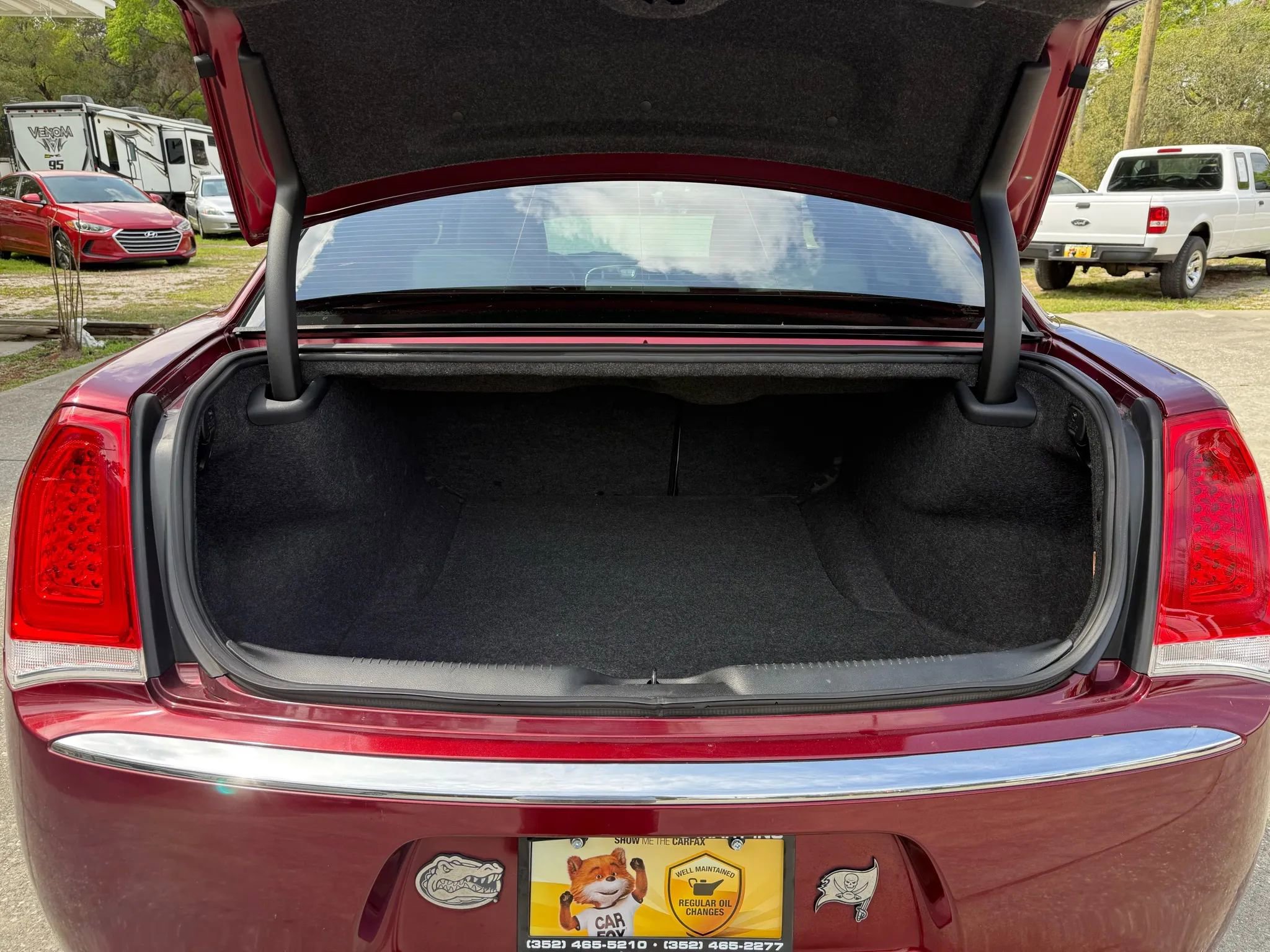 Used 2017 Chrysler 300 Limited image 16