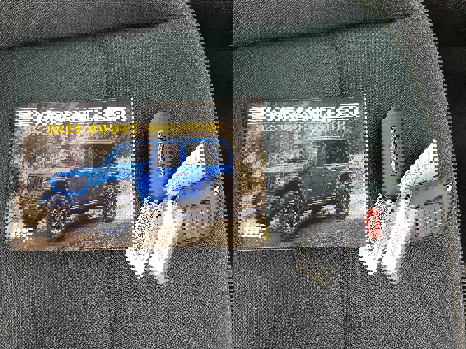 Certified 2025 Jeep Wrangler Sahara image 42