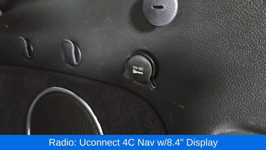 Used 2021 Jeep Grand Cherokee Overland image 13