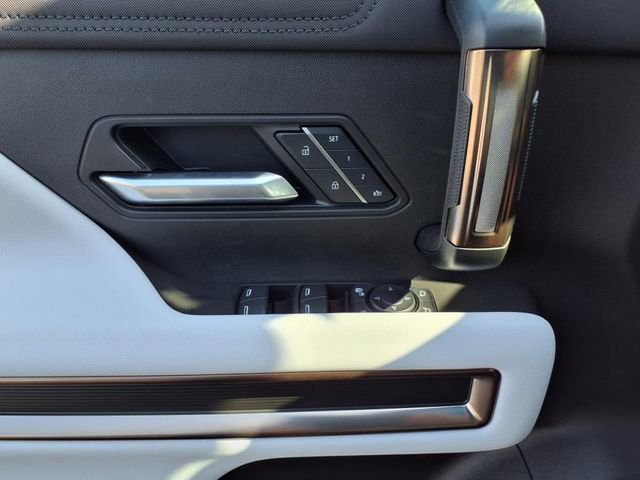 New 2025 GMC Hummer EV 3X image 26