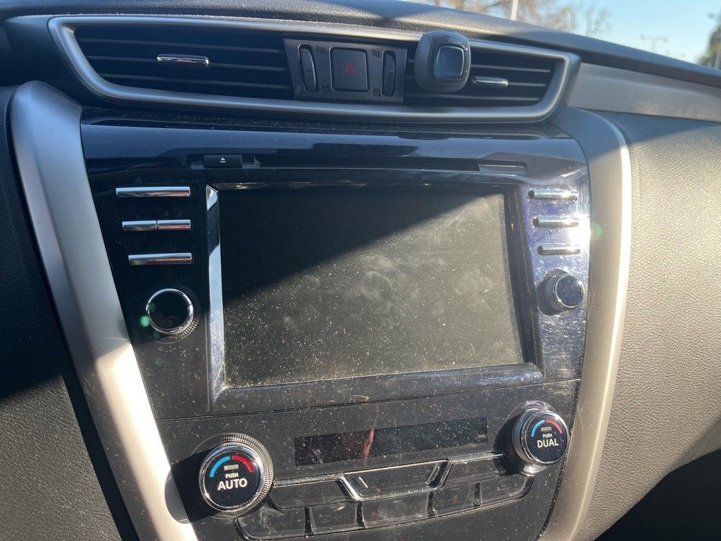 Used 2020 Nissan Murano SV w/ Premium Package image 15