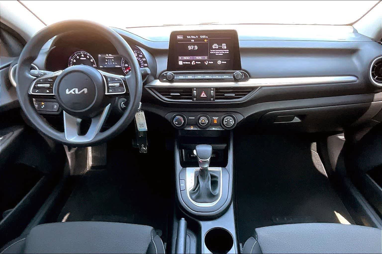 Certified 2023 Kia Forte LXS w/ LXS Technology Package FWD image 8