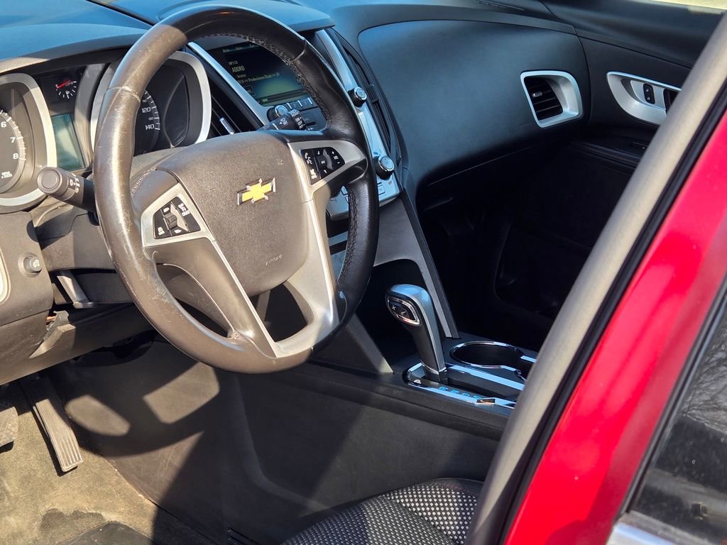 Used 2014 Chevrolet Equinox LT w/ Driver Convenience Package image 32