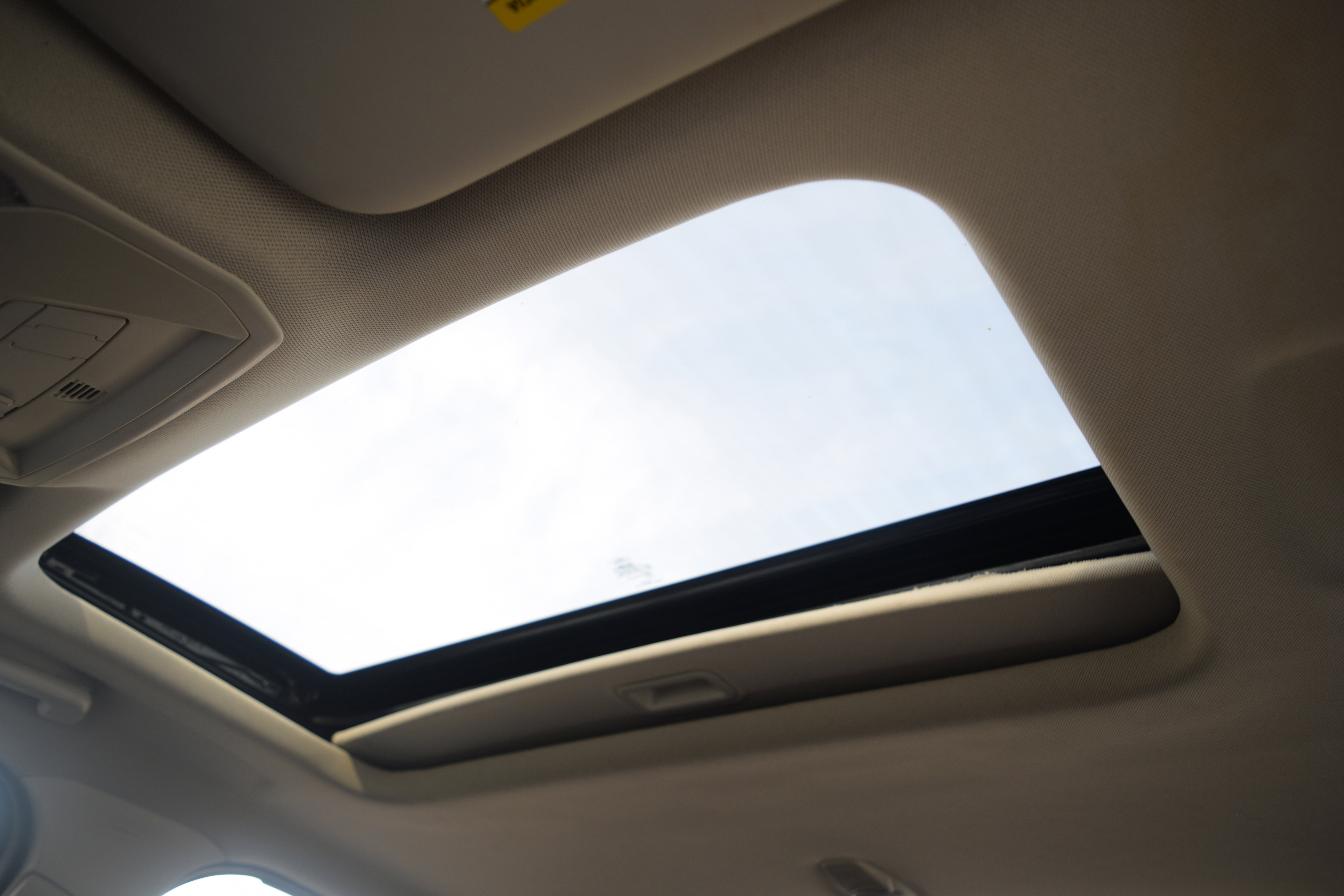 Used 2018 Ford Focus SEL FWD image 19