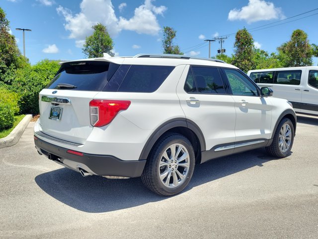 Certified 2023 Ford Explorer Limited w/ Limited Technology Package RWD image 7
