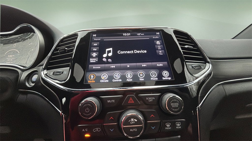 Used 2021 Jeep Grand Cherokee Limited image 22