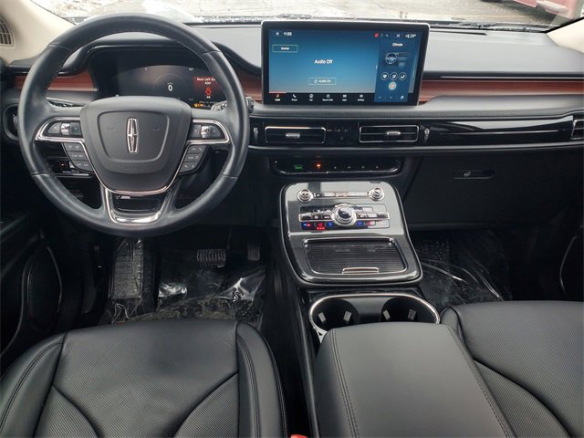 Certified 2023 Lincoln Nautilus Reserve image 33