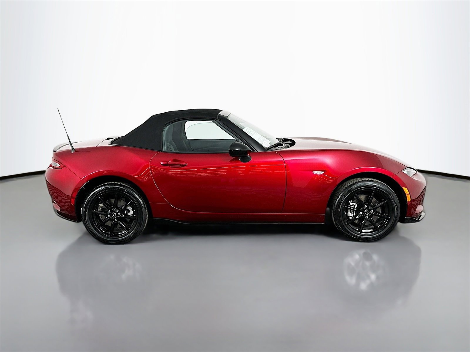 Certified 2023 MAZDA MX-5 Miata Sport w/ Appearance Package image 8
