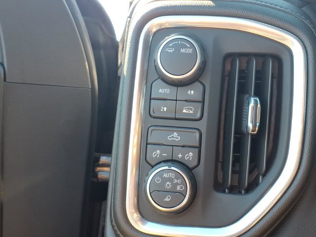 Used 2022 Chevrolet Silverado 1500 LT w/ Safety Package AWD/4WD image 14