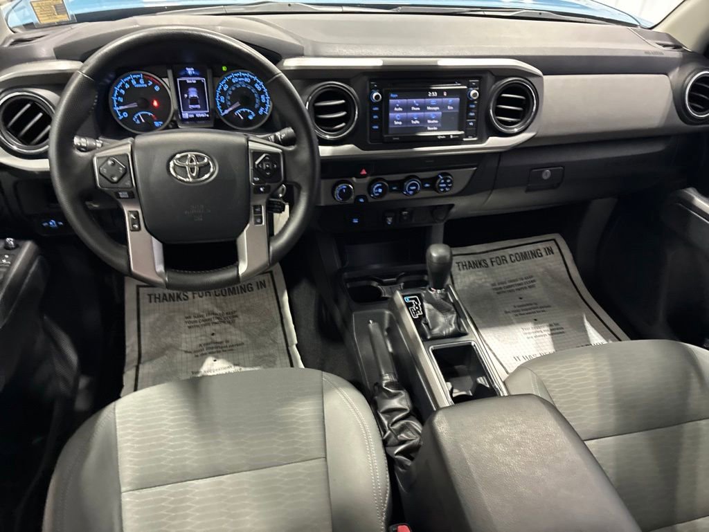 Used 2019 Toyota Tacoma SR5 AWD/4WD image 36