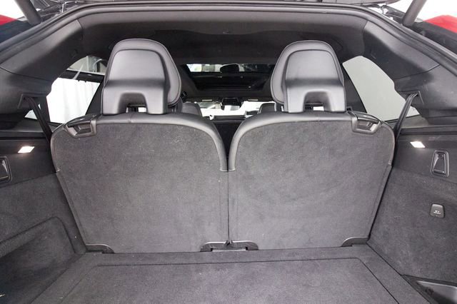 Used 2019 Volvo XC90 T6 R-Design w/ Advanced Package AWD/4WD image 27