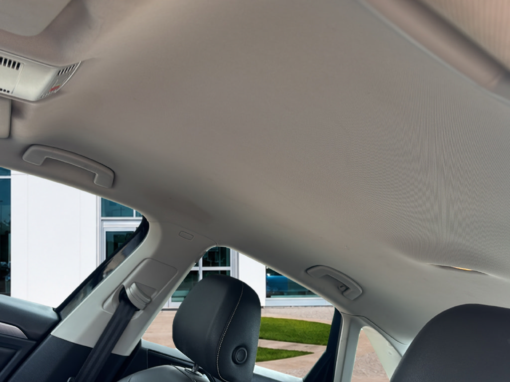 Used 2024 Volkswagen Jetta SE FWD image 19