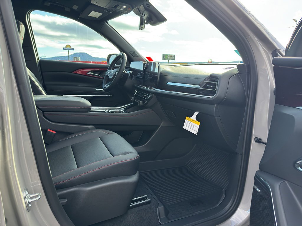 New 2026 Chevrolet Traverse Z71 image 25