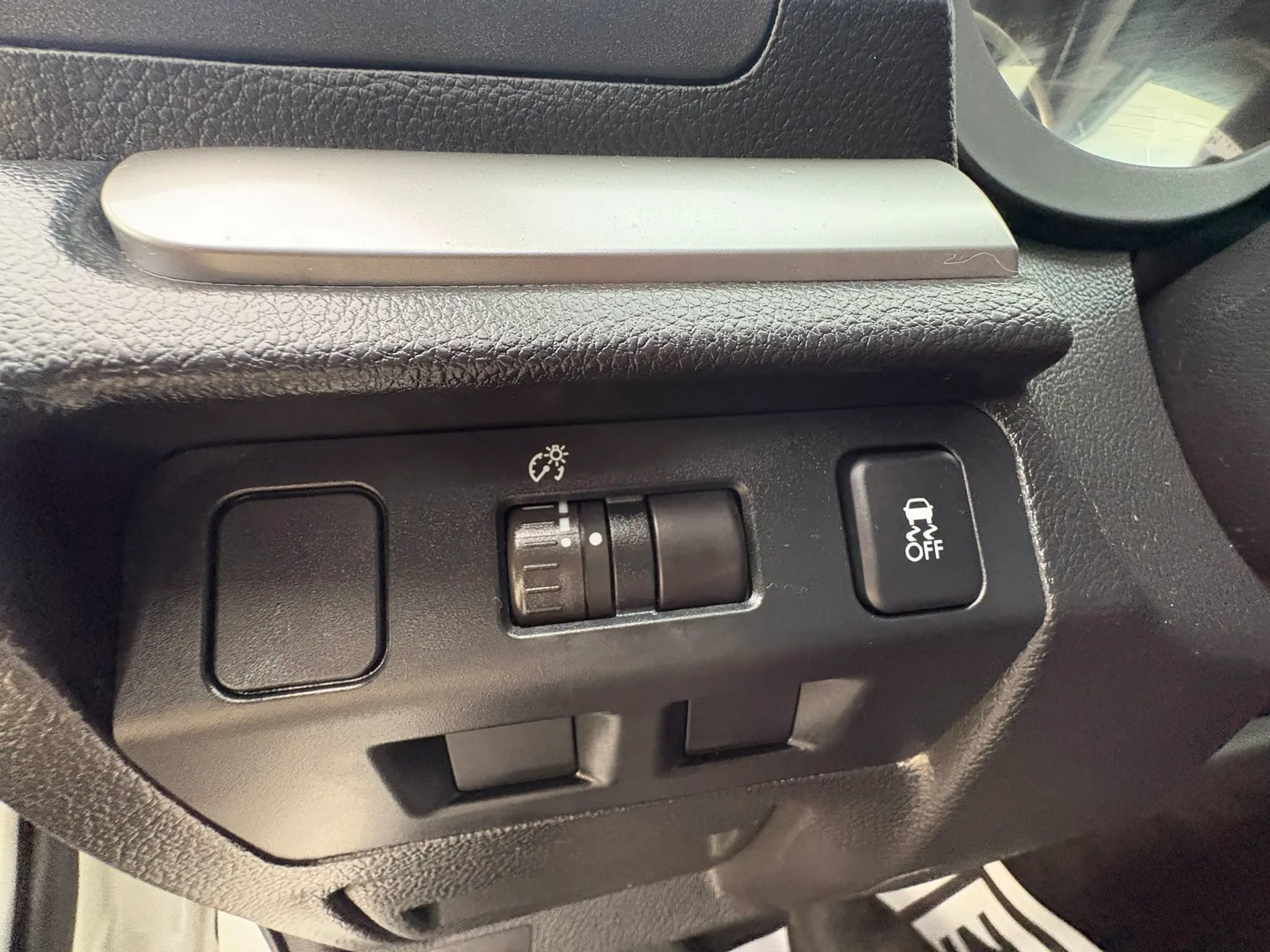 Used 2014 Subaru Impreza 2.0i Sport Limited w/ Popular Package #1 AWD/4WD image 16