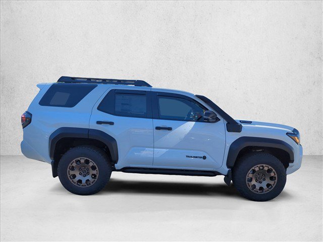 New 2026 Toyota 4Runner Trailhunter AWD/4WD image 4