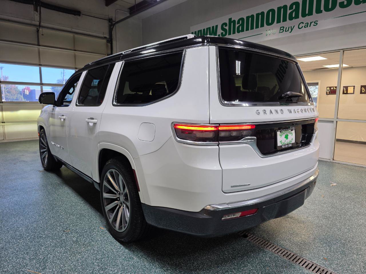 Used 2022 Jeep Grand Wagoneer Series I AWD/4WD image 9