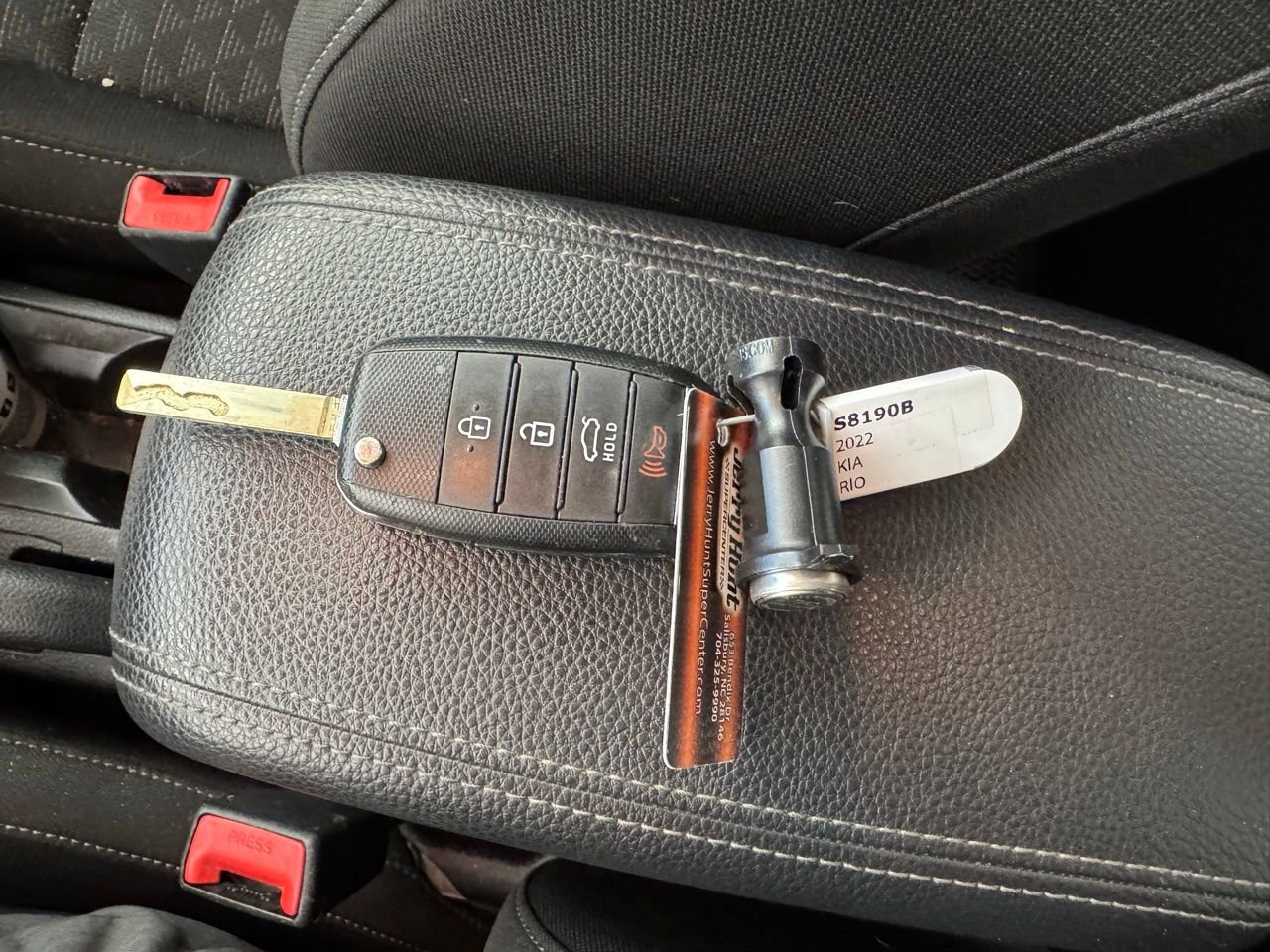 Used 2022 Kia Rio S FWD image 3